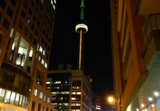 Der CN-Tower bei Nacht